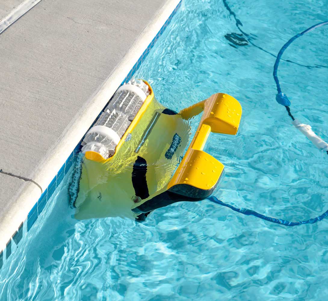 Dolphin Wave 60 Commercial Robotic Pool Cleaner (Open Box)